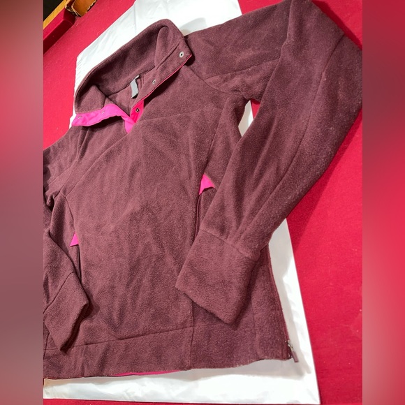SWEATY BETTY Sweatshirt Altitude Thermal Half SNAP Plum Red Side Zippers Pockets - Picture 5 of 16